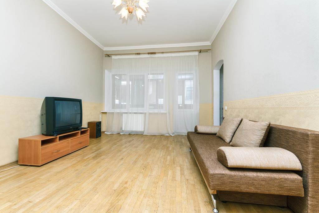 Apartment On Khreshchatyk เคียฟ ภายนอก รูปภาพ